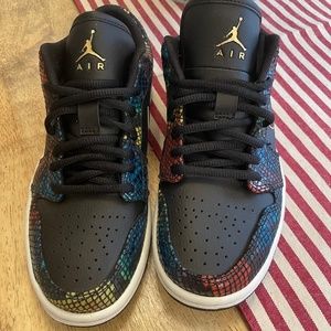 Jordan 1 lows snakeskin multi color